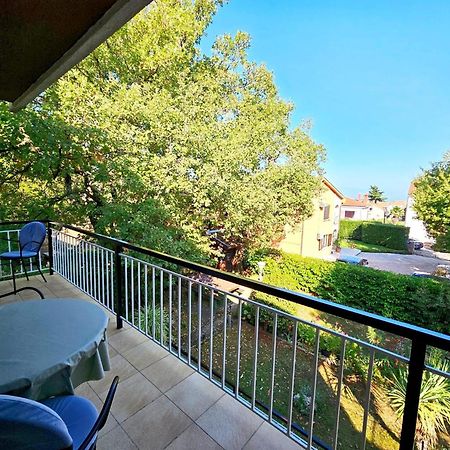 Apartments With A Parking Space Malinska Εξωτερικό φωτογραφία